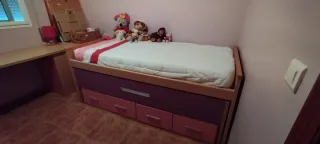 Cama juvenil con cajones
