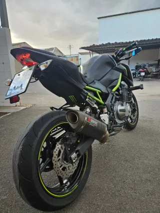 Kawasaki Z900 25.000 km