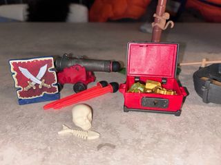 Playmobil Piratas con Palmera y Tesoro