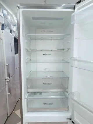 Frigorífico 'LG INVERTER' combi nofrost A+++ ACERO