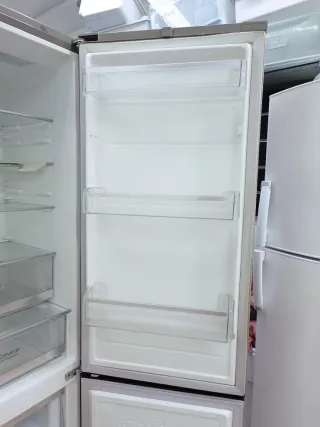 Frigorífico 'LG INVERTER' combi nofrost A+++ ACERO