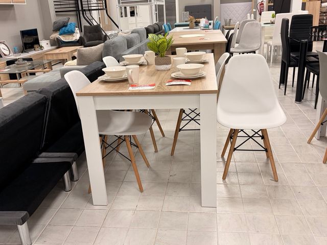 MESA COMEDOR DE MADERA - NUEVA DE PAQUETE