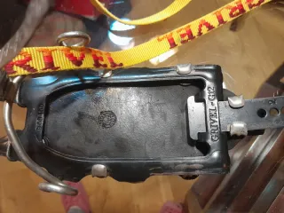 Grivel Crampones y Piolet