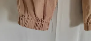 Pantalones cargo beige