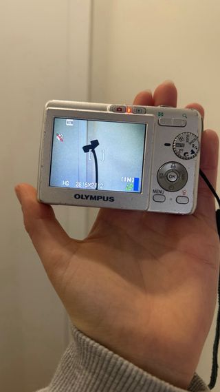 Digital Camera Olympus x-750