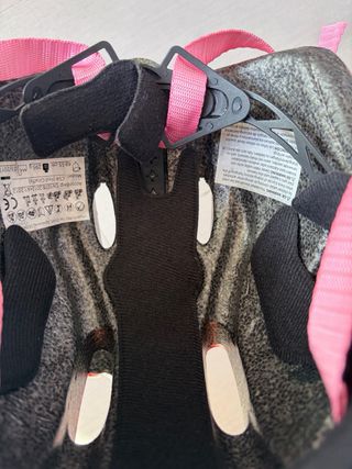 Casco infantil diseño animal usado dos veces.