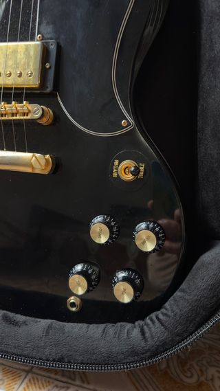 Guitarra Epiphone SG Standard Ebony