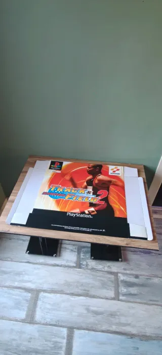 Tótem PS1 ISS Pro y Track & Field