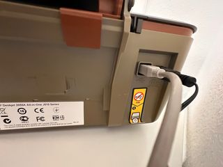 Impresora Multifunción HP Deskjet 2050A