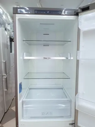 Frigorífico 'SAMSUNG' combi no frost ACERO INOX