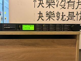 TC Electronic M2000 Processador de Efeitos