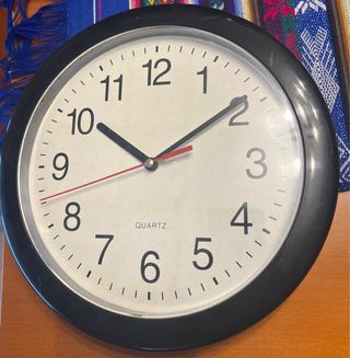 Reloj de Pared Cuarzo Negro