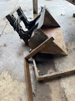 Carretilla 4x4 Ausa CVH20 Hidrostática Matriculada