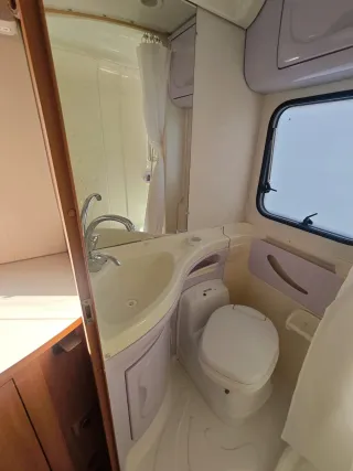 Autocaravana Joint Z350