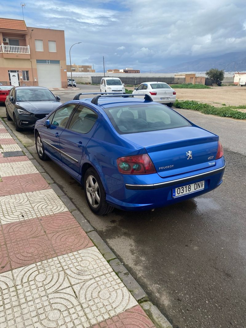 peugeot 407 - foto 1
