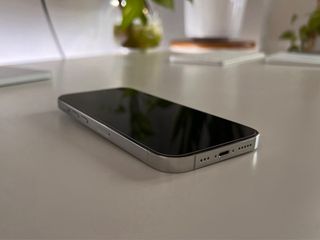 iPhone 14 Pro - Batería 100% Original - 128GB