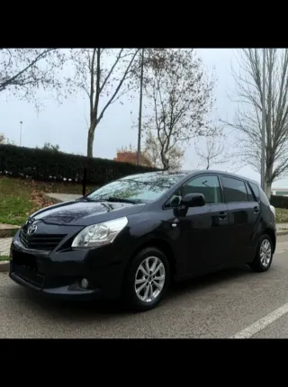 Toyota Verso 2012