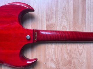 Guitarra Greg Bennett Torino tipo gibson sg