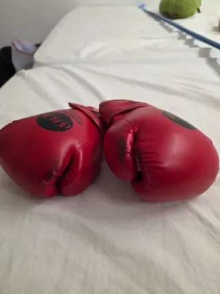 Guantes de Boxeo Mugendo Rojos