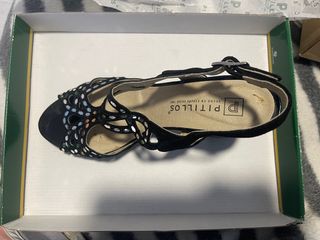 Zapatos de tacón Pitillos negros