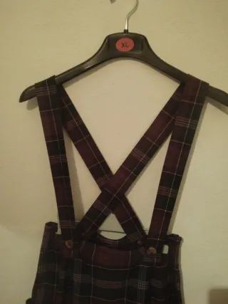 Pantalón peto Zara cuadros