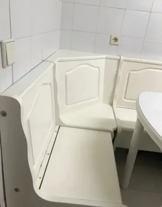 Banco de cocina blanco