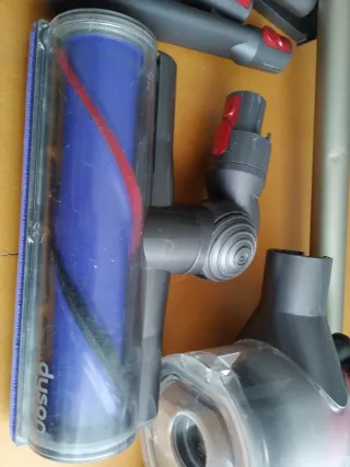 Aspiradora Dyson V8 Animal,, batería nueva