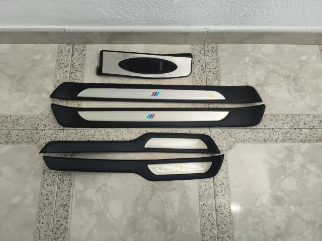 BMW E90 M umbrales y apoyapie