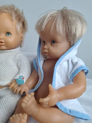 Lote 2 Muñecos Famosa y Berjusa