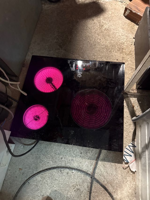 Placa vitrocerámica Balay