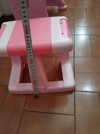 Piano infantil rosa y beige