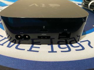 Apple TV 4 Generación 32GB -A1625-