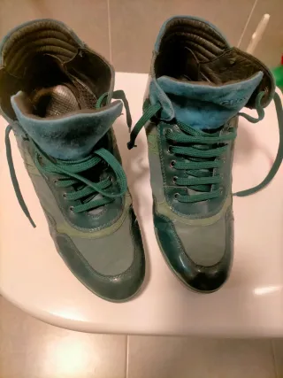 Botines Geox cuña verde/petróleo