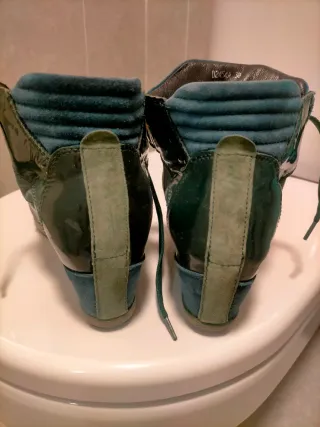 Botines Geox cuña verde/petróleo