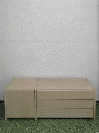 Mueble bajo cajones madera clara
