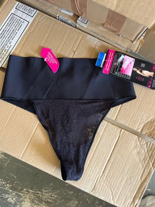 2 Tangas Faja Maidenform Beige/Negro