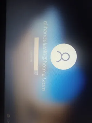 Portátil Dell con cargador original