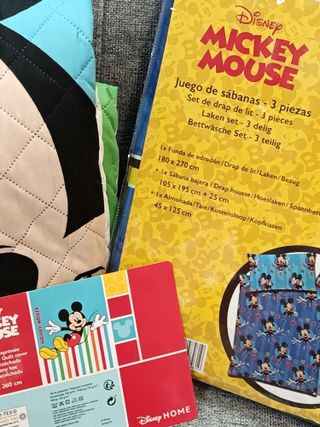 Juego de sábanas Mickey Mouse y manta