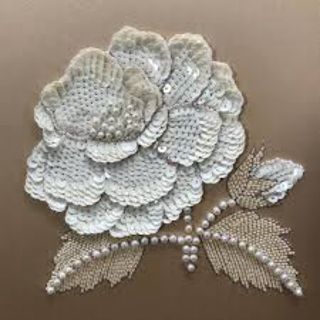 Bordado a mano personalizado desde