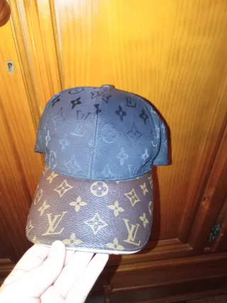 Gorra Louis Vuitton Negra y Marrón