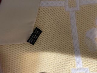 Pañuelo Seda Versace Beige y Rojo