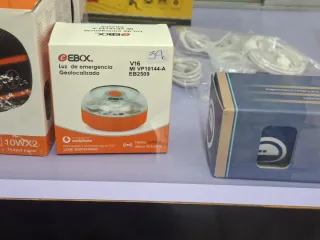 Luz de emergencia Geolocalizada EBOX V16