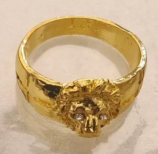 Anillo León Dorado con Diamantes bisutería