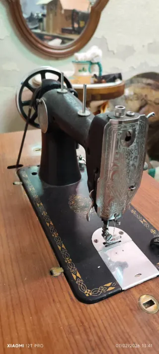 Máquina de Coser Sigma Antigua