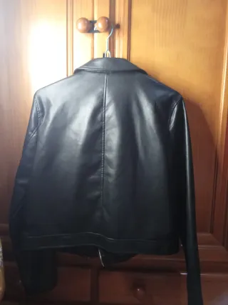 Chaqueta efecto piel Primark Talla L