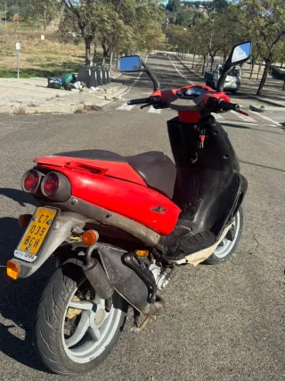 Aprilia SR Scooter