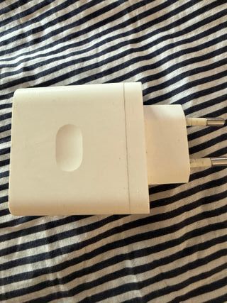 Cargador OnePlus 100W SuperVOOC