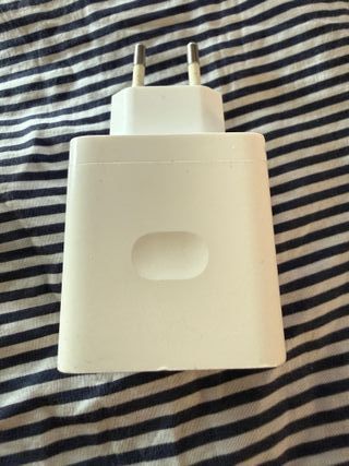 Cargador OnePlus 100W SuperVOOC