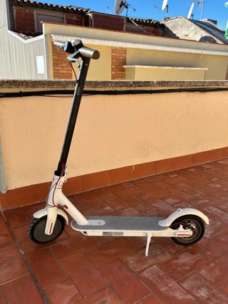 Patinete Eléctrico Xiaomi Blanco
