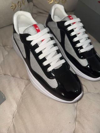 Prada Cup Blancas y Negras